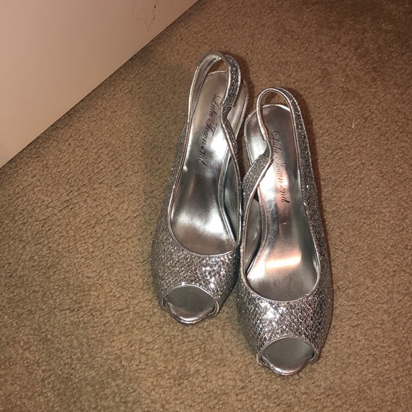 Silver sparkly heels - Picture 2 of 2